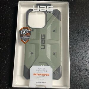 IPhone 13 Pro Urban Armor Gear Case